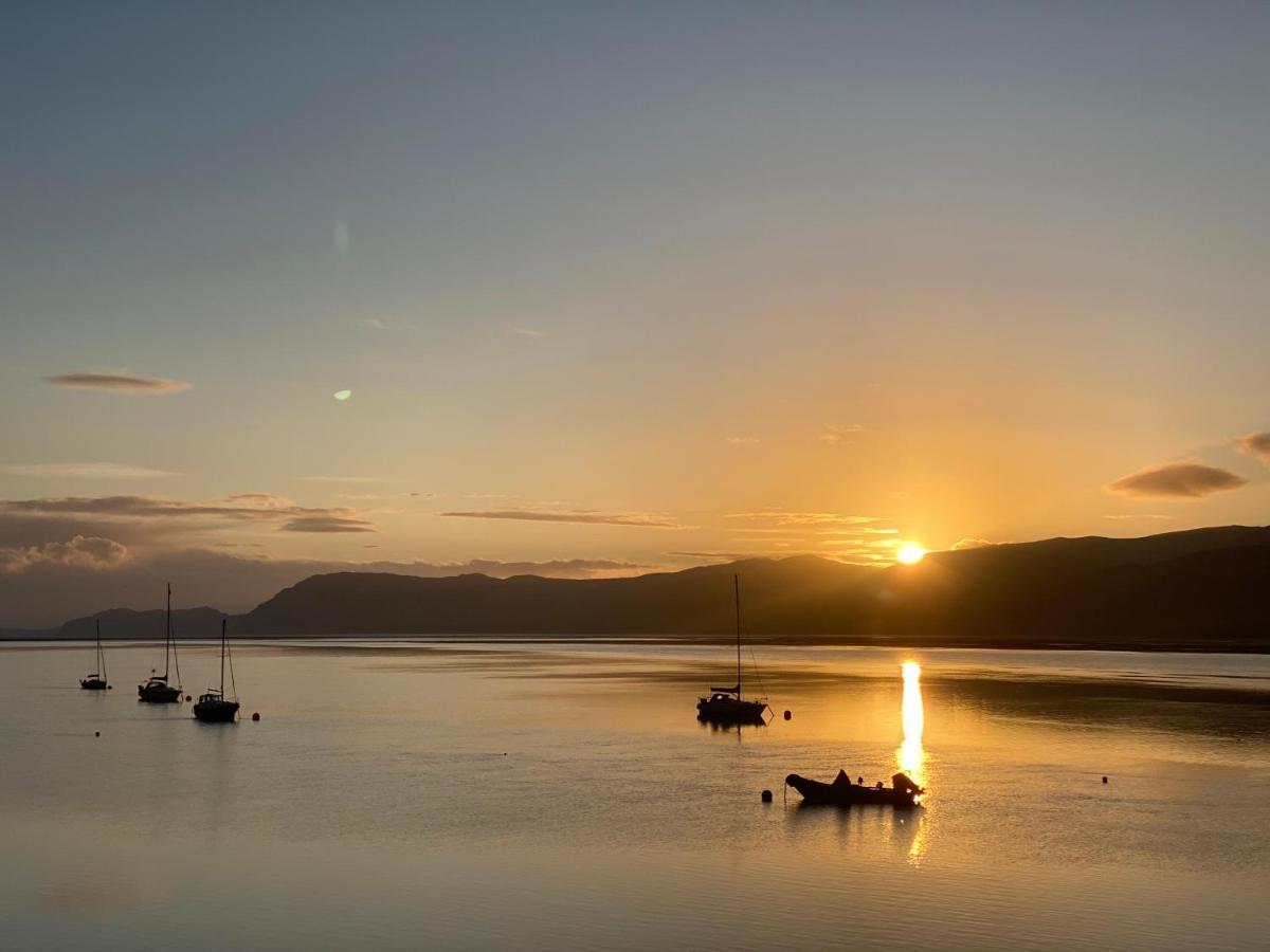 Gazelle Hotel Menai Bridge Luaran gambar